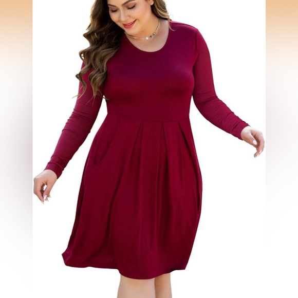 Elegant Burgundy Long Sleeve Dress - Picture 5 of 6